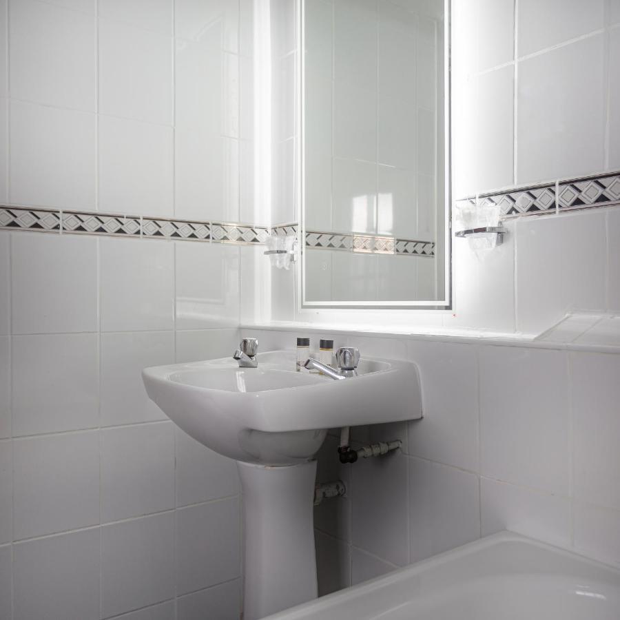 The Crown Hotel, Boroughbridge, North Yorkshire Екстер'єр фото