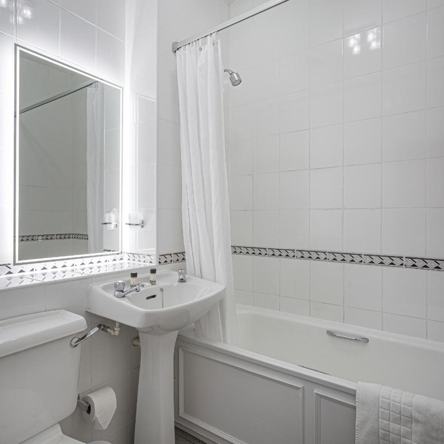 The Crown Hotel, Boroughbridge, North Yorkshire Екстер'єр фото
